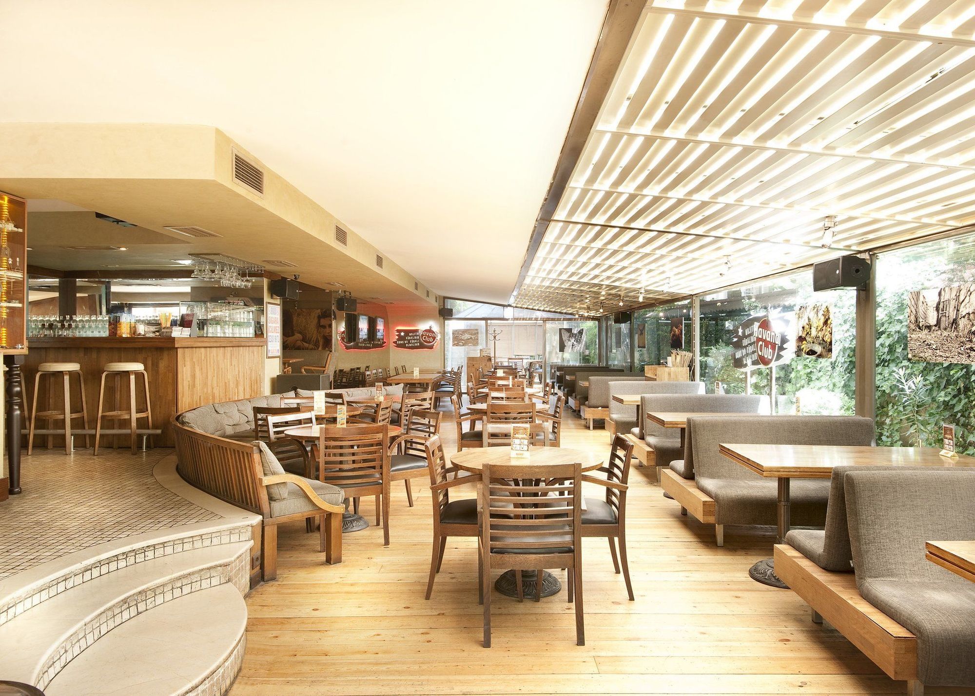 The Marmara Suadiye Residence Istanbul Restaurant photo